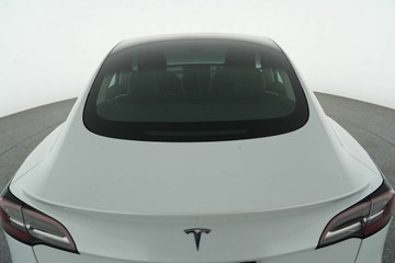 https://vehicle-cdn.autoleague.cloud/30640_U513188_11.jpg
