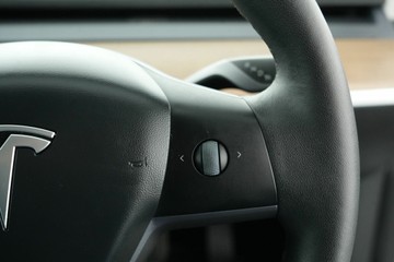 https://vehicle-cdn.autoleague.cloud/30640_U513188_20.jpg