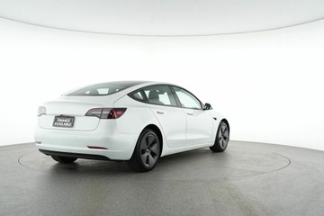 https://vehicle-cdn.autoleague.cloud/30640_U513188_7.jpg