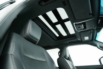 https://vehicle-cdn.autoleague.cloud/30640_U513251_19.jpg