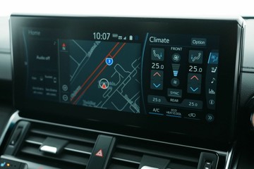 https://vehicle-cdn.autoleague.cloud/30640_U513251_25.jpg