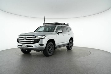 https://vehicle-cdn.autoleague.cloud/30640_U513251_4.jpg