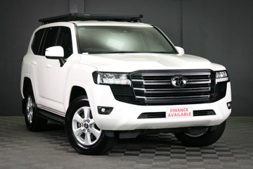 https://vehicle-cdn.autoleague.cloud/30640_U513387_1.jpg