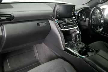 https://vehicle-cdn.autoleague.cloud/30640_U513387_18.jpg