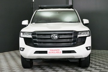 https://vehicle-cdn.autoleague.cloud/30640_U513387_2.jpg
