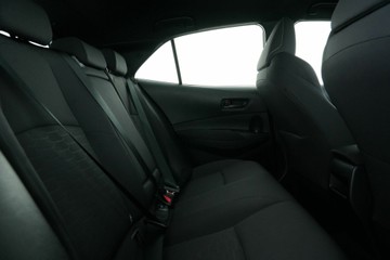 https://vehicle-cdn.autoleague.cloud/30640_U600010_11.jpg