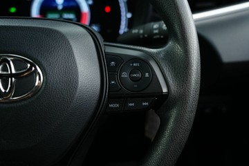 https://vehicle-cdn.autoleague.cloud/30640_U600010_17.jpg