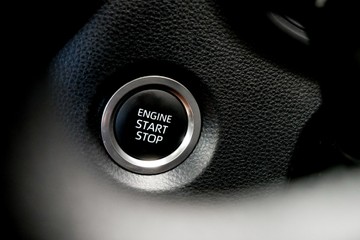 https://vehicle-cdn.autoleague.cloud/30640_U600019_18.jpg