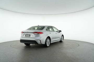 https://vehicle-cdn.autoleague.cloud/30640_U600025_7.jpg