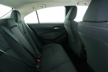 https://vehicle-cdn.autoleague.cloud/30640_U600026_12.jpg