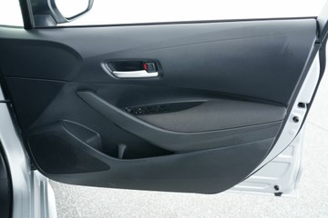 https://vehicle-cdn.autoleague.cloud/30640_U600026_16.jpg