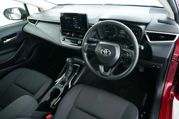 https://vehicle-cdn.autoleague.cloud/30640_U600027_16.jpg