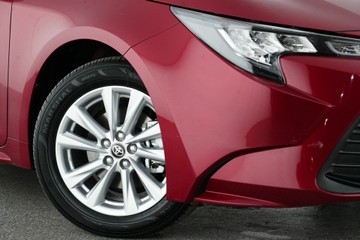 https://vehicle-cdn.autoleague.cloud/30640_U600027_2.jpg