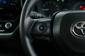 https://vehicle-cdn.autoleague.cloud/30640_U600028_19.jpg