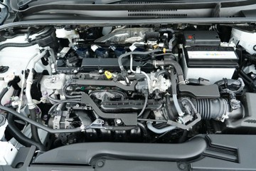 https://vehicle-cdn.autoleague.cloud/30640_U600028_28.jpg