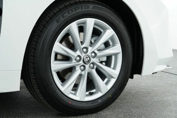 https://vehicle-cdn.autoleague.cloud/30640_U600028_8.jpg