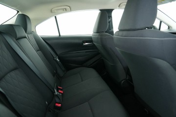 https://vehicle-cdn.autoleague.cloud/30640_U600029_12.jpg