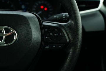 https://vehicle-cdn.autoleague.cloud/30640_U600029_18.jpg