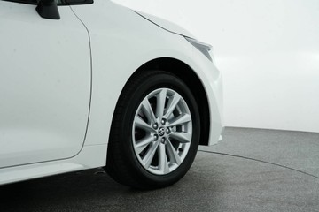 https://vehicle-cdn.autoleague.cloud/30640_U600029_8.jpg
