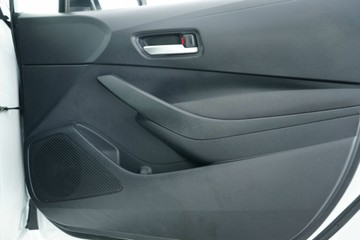 https://vehicle-cdn.autoleague.cloud/30640_U600030_13.jpg