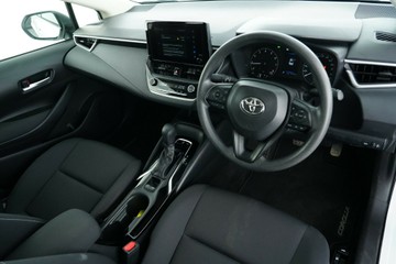 https://vehicle-cdn.autoleague.cloud/30640_U600031_16.jpg