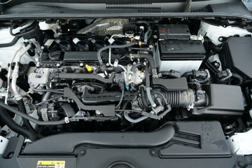 https://vehicle-cdn.autoleague.cloud/30640_U600031_28.jpg