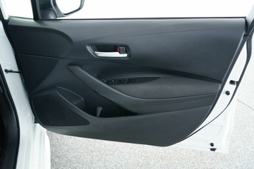 https://vehicle-cdn.autoleague.cloud/30640_U600032_14.jpg