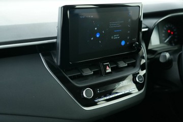 https://vehicle-cdn.autoleague.cloud/30640_U600032_24.jpg