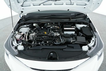 https://vehicle-cdn.autoleague.cloud/30640_U600032_27.jpg