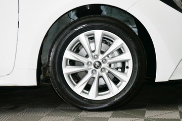 https://vehicle-cdn.autoleague.cloud/30640_U600035_7.jpg