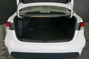 https://vehicle-cdn.autoleague.cloud/30640_U600038_24.jpg