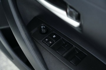 https://vehicle-cdn.autoleague.cloud/30640_U600041_14.jpg