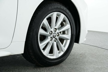 https://vehicle-cdn.autoleague.cloud/30640_U600041_8.jpg
