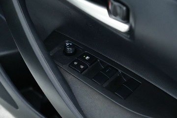 https://vehicle-cdn.autoleague.cloud/30640_U600042_14.jpg
