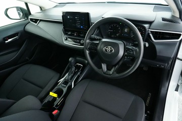 https://vehicle-cdn.autoleague.cloud/30640_U600042_16.jpg