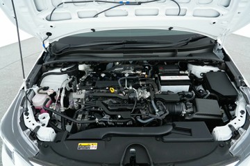 https://vehicle-cdn.autoleague.cloud/30640_U600047_29.jpg