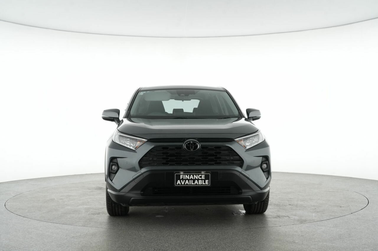 Toyota Rav4 image 3