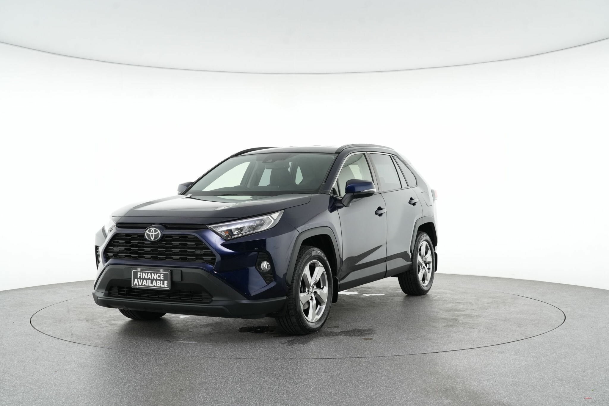 Toyota Rav4 image 4