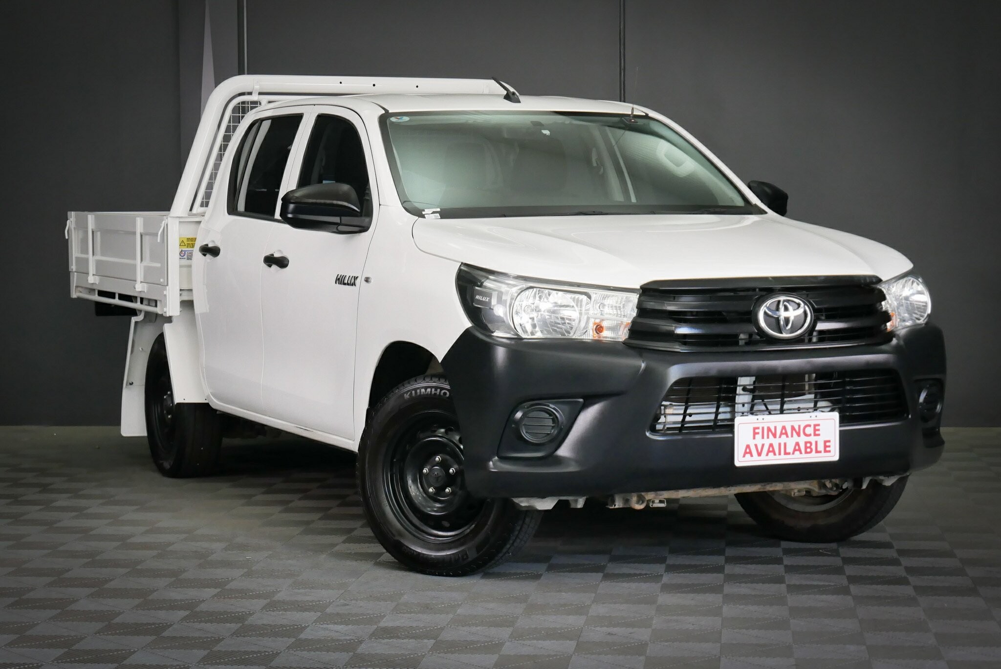 Toyota Hilux image 1