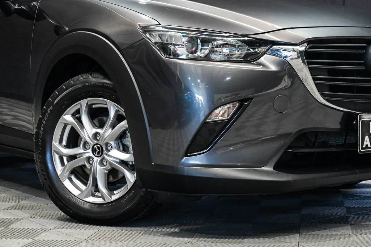 Mazda Cx-3 image 2