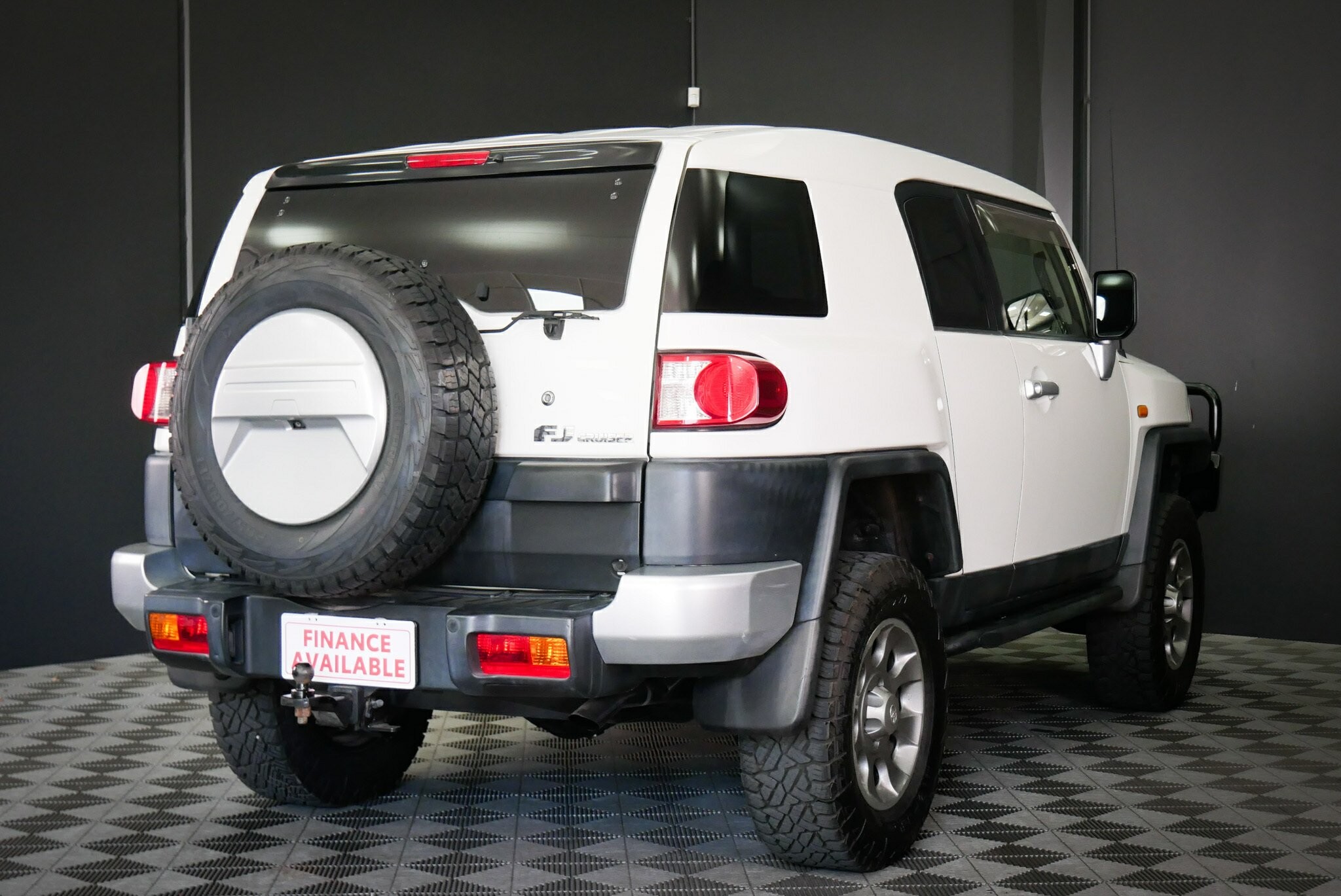 Toyota Fj Cruiser image 4