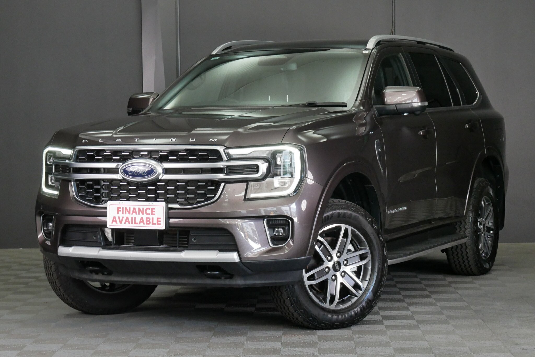 Ford Everest image 3
