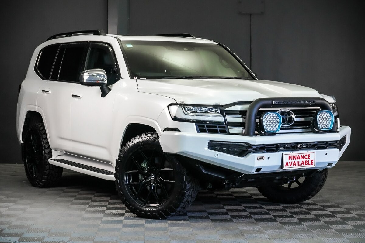 Toyota Landcruiser image 1
