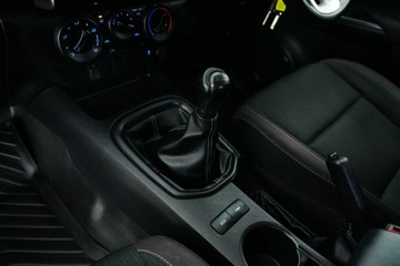 https://vehicle-cdn.autoleague.cloud/30641_10617094_26.jpg