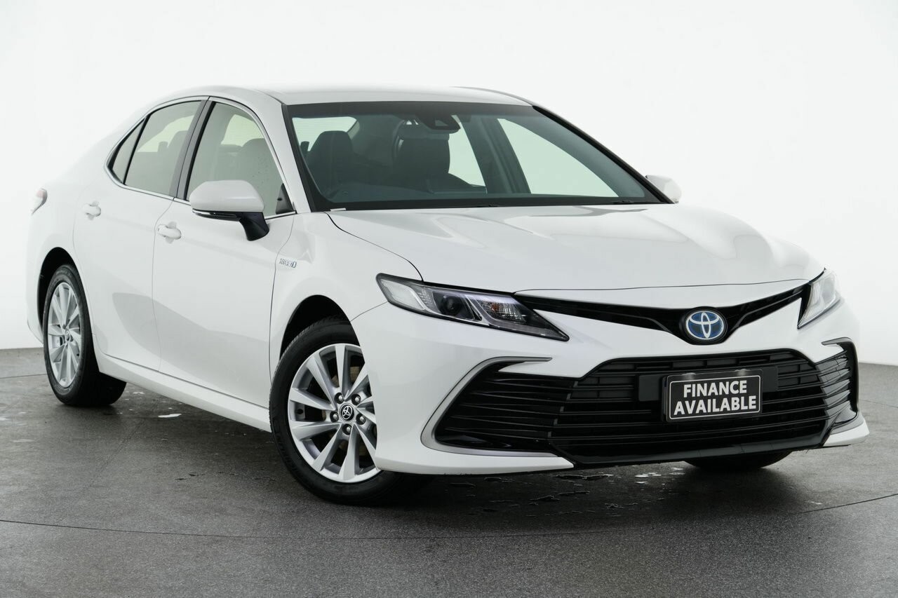Toyota Camry image 1
