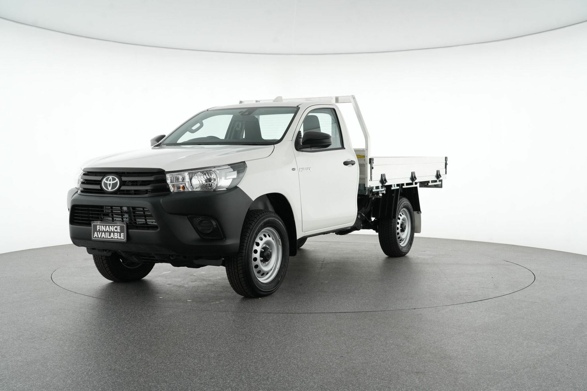 Toyota Hilux image 4