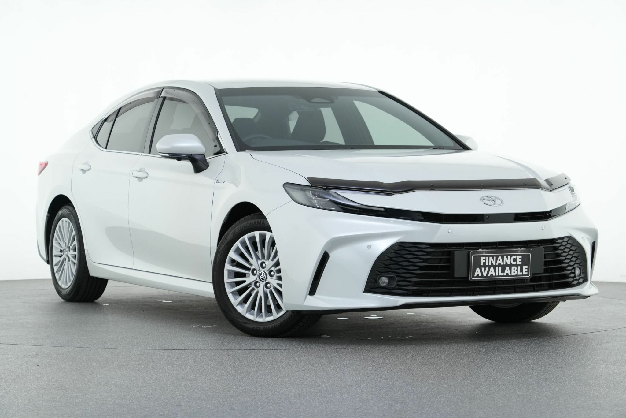 Toyota Camry image 1