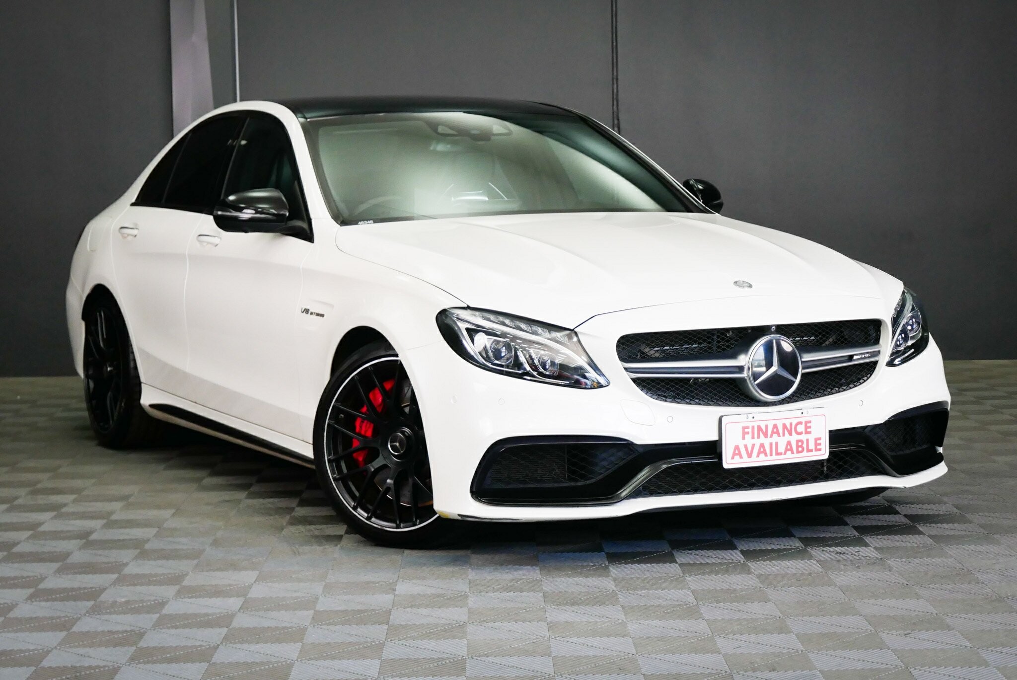 Mercedes Benz C-class image 1