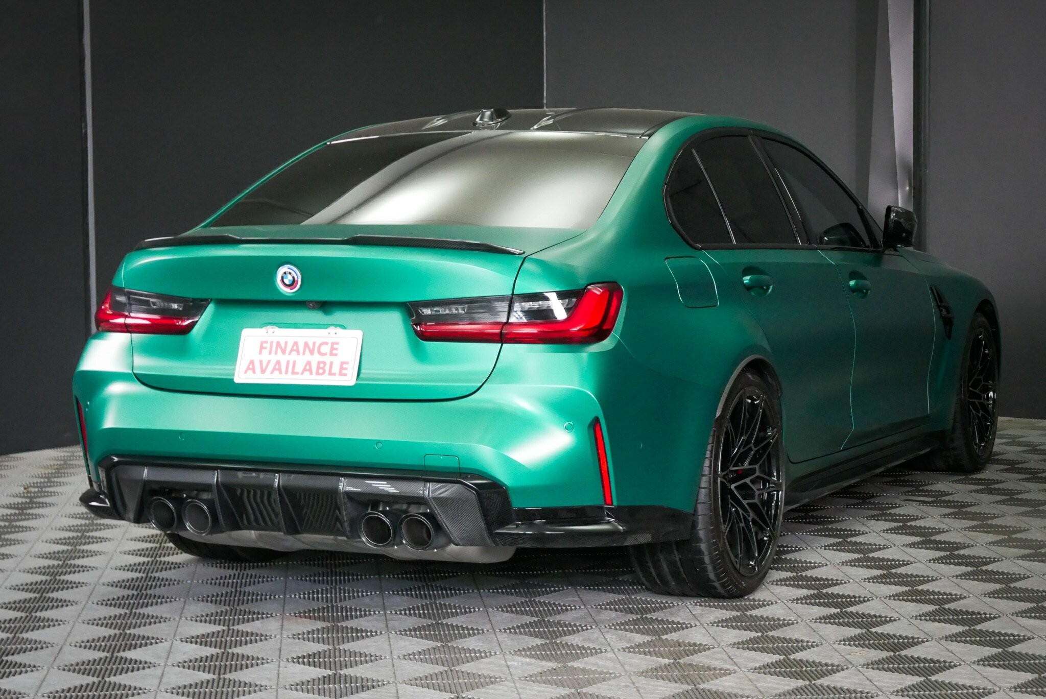 BMW M3 image 4