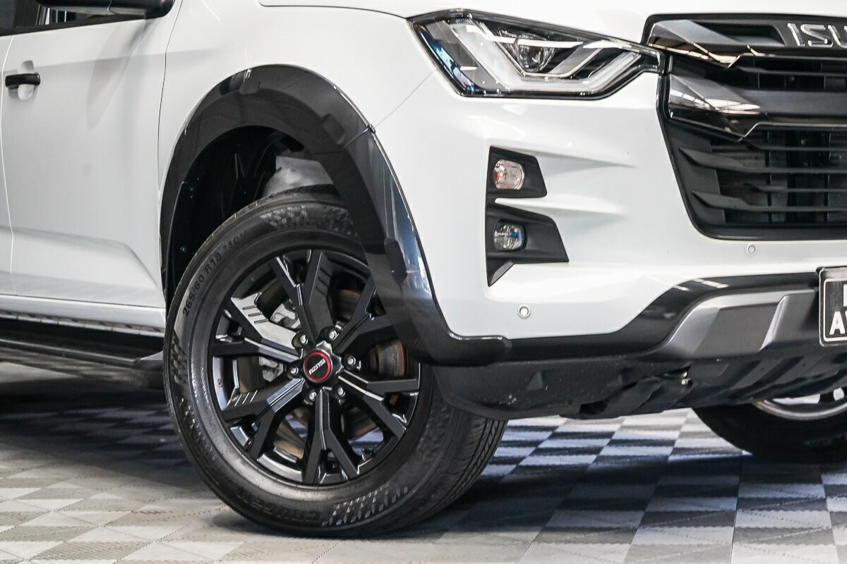 Isuzu D-max image 2